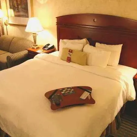 Hampton Inn Springfield